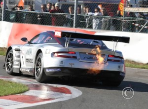 FIA GT 3 EM Zolder (B) Aston Martin Auspuff Flammen