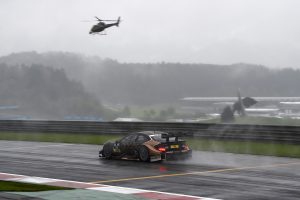 sieben rechts und zwei links - Wehrlein im Regen