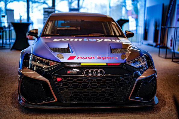 Audi RS 3 LMS