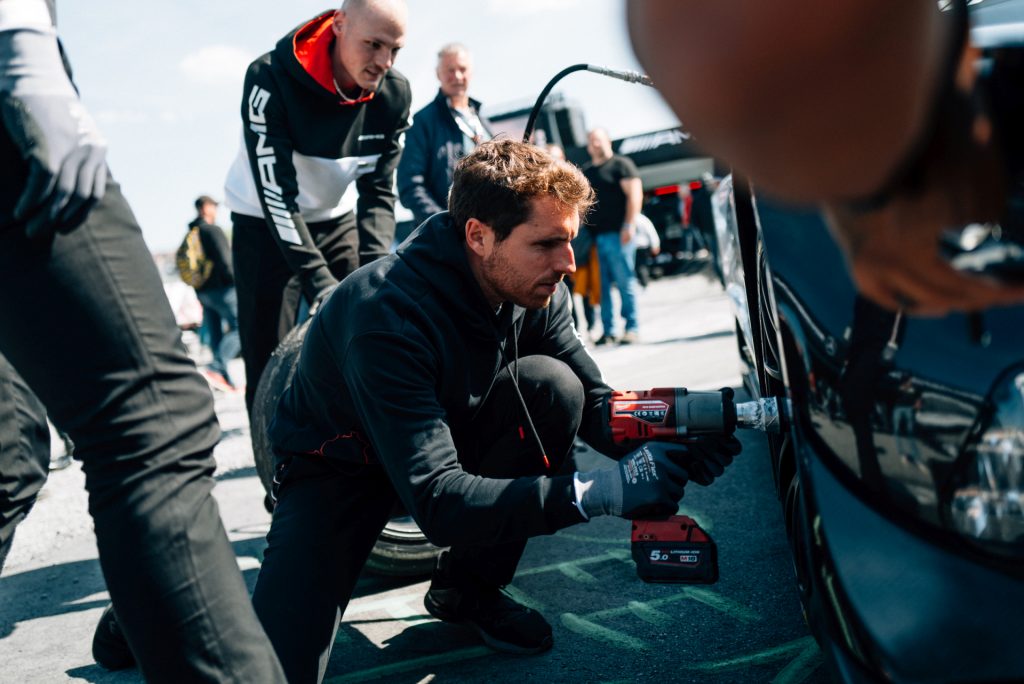 Daniel Juncadella in der Mercedes-AMG Fan Base