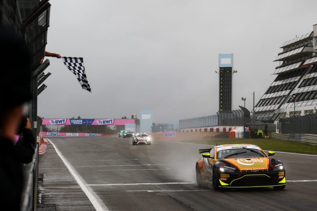 Aston Martin / Prosport Racing Nuerburgring