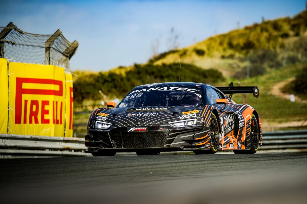 Start Nr. 40 Tresor Orange 1 - Mattia Drudi - Ricardo Feller - Audi R8 LMS GT3 Evo II
