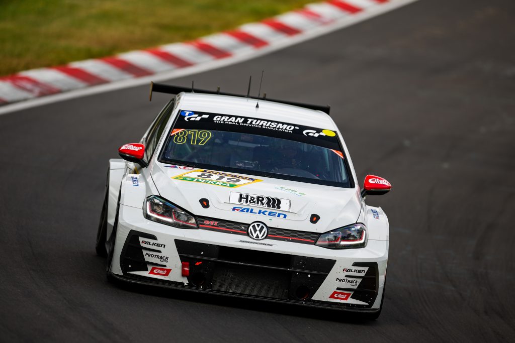 Max Kruse Racing Golf VLN NLS