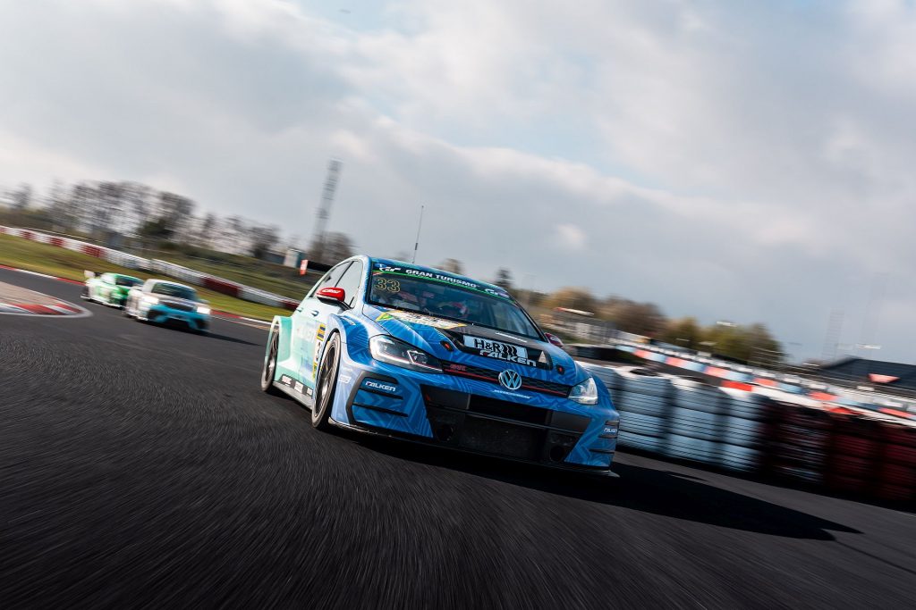 VW Golf Max Kruse Racing 24h Rennen